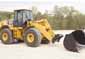 New Caterpillar Fusion Wheel Loader Coupler System Brings Load Close to the Loader for High Performance with Expanded Versatility