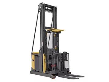 Medium Order Pick TN lifted trucks