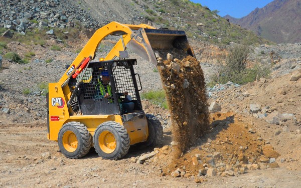 3 Tips for Renting a Compact Wheel Loader